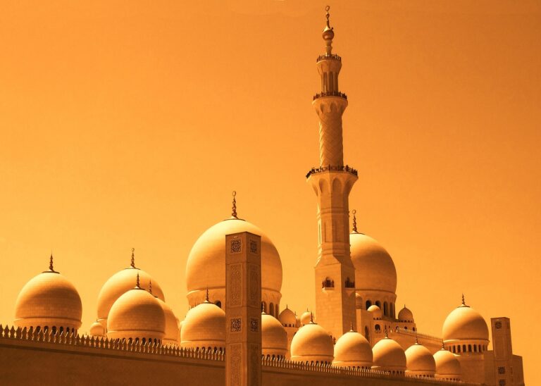 dubai, mosque, orange-1140430.jpg